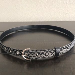 Coach signature black/white belt